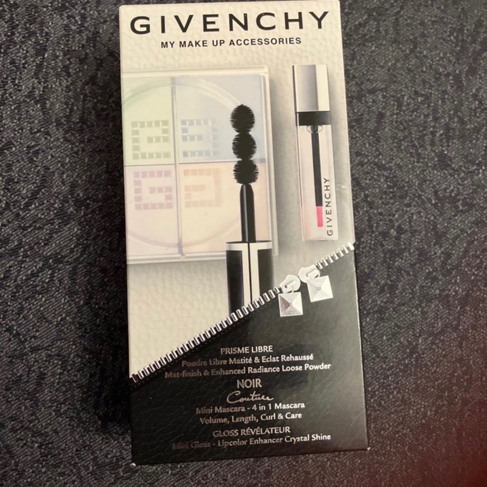 RARE Full size Givenchy Prisme Libre Powder Old Formula gift set